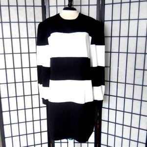 Soho street dress. Size XL.